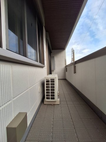 Ｍａｉｓｏｎ　ｄｅ　Ｔｒｉｎｉｔｙ　Ｓのバルコニー