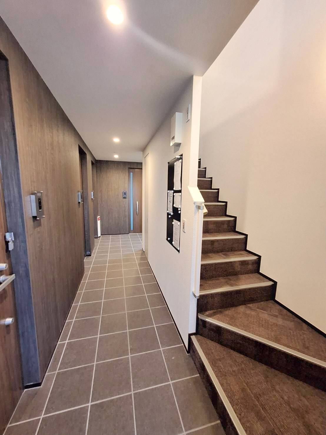 Ｍａｉｓｏｎ　ｄｅ　Ｔｒｉｎｉｔｙ　Ｓのロビー