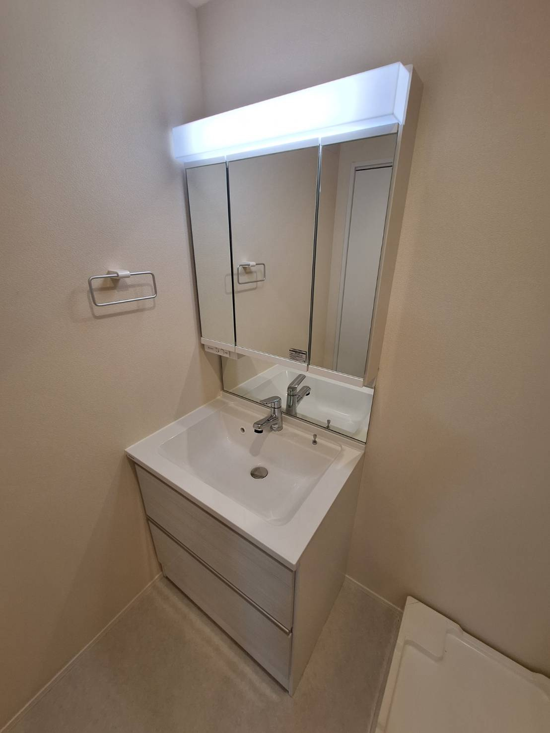 Ｍａｉｓｏｎ　ｄｅ　Ｔｒｉｎｉｔｙ　Ｓの洗面所