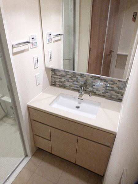 パークハビオ赤坂タワーの独立洗面台