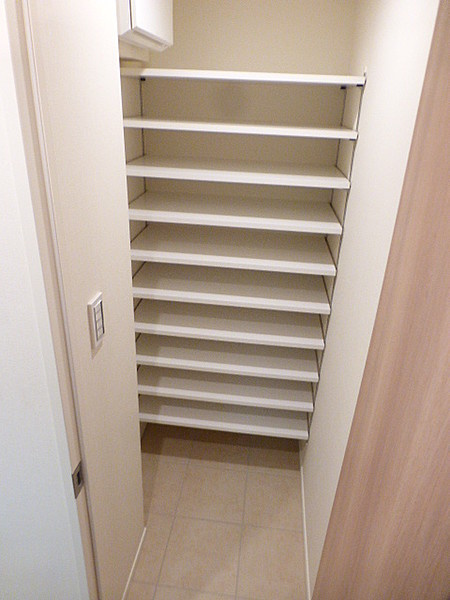 パークハビオ赤坂タワーの収納