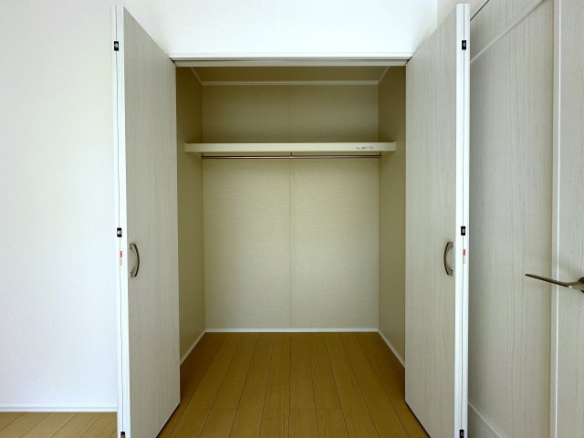 明石市二見町東二見新築戸建E号棟の収納
