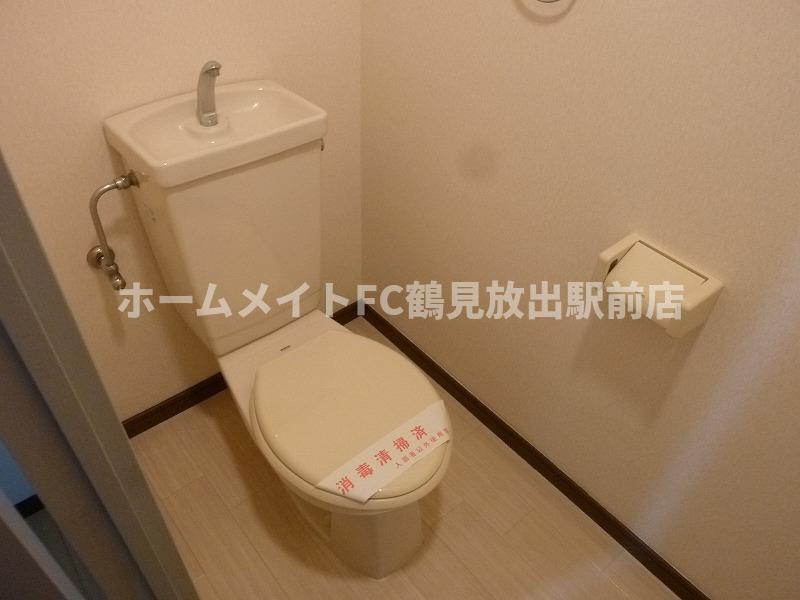 大阪市城東区諏訪３丁目の賃貸マンションのトイレ