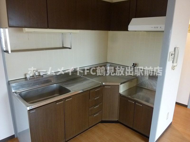 大阪市城東区諏訪３丁目の賃貸マンションのキッチン