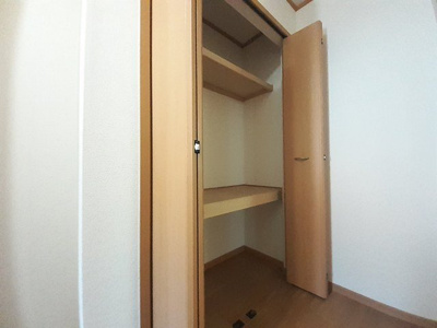 【収納】 | パエーゼ | 小物を収納するのに便利です