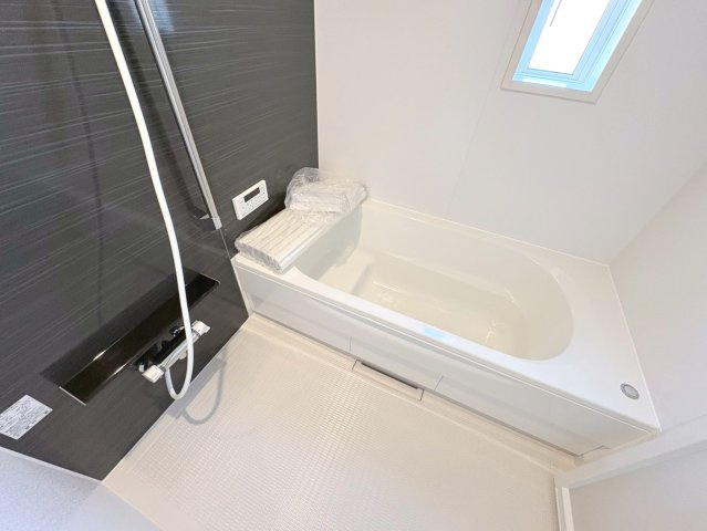 クワイエ　各務原市那加土山町2丁目第5　全1区画分譲の前面道路含む現地写真|「現地（2026年3月2日）撮影」　
■前面道路　
■ヤマダ不動産　株式会社リライフ