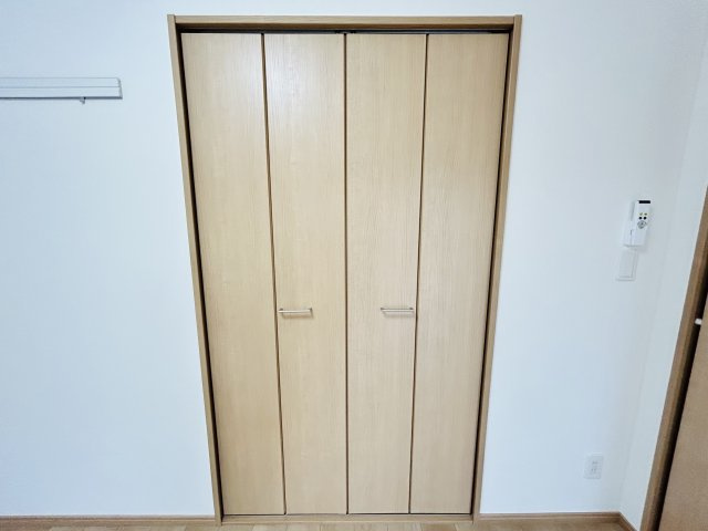 クレストヒルズMの洋室