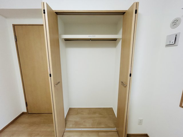 クレストヒルズMの洋室