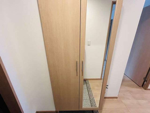 クレストヒルズMの玄関