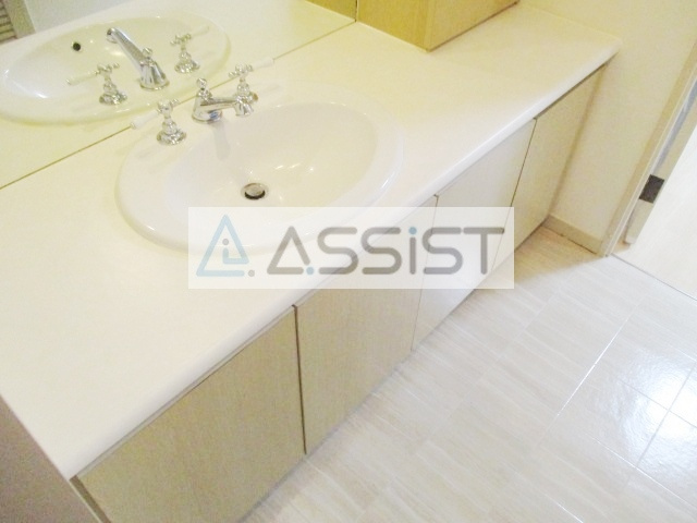 エルスタンザ中目黒の独立洗面台