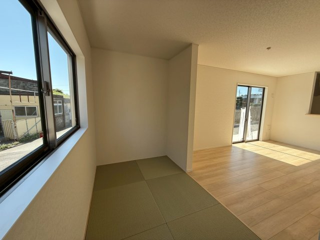 クレイドルガーデン糸満市座波 第２・３号棟の和室|生活に和の趣をもたらす畳の部屋４帖