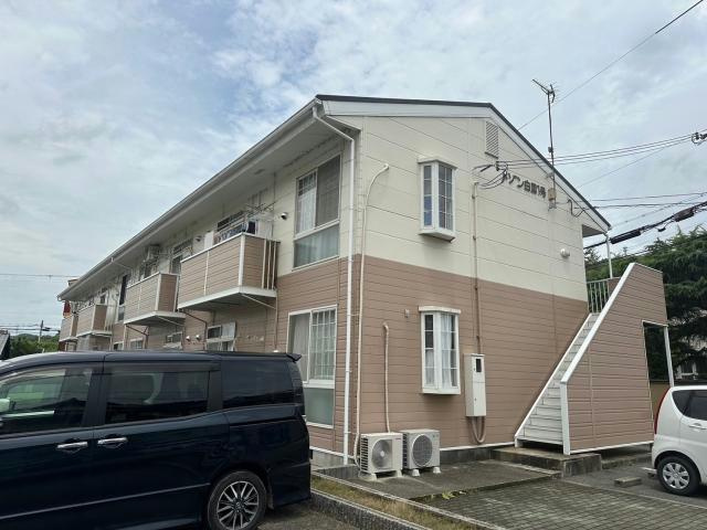 メゾン白国2号棟の外観