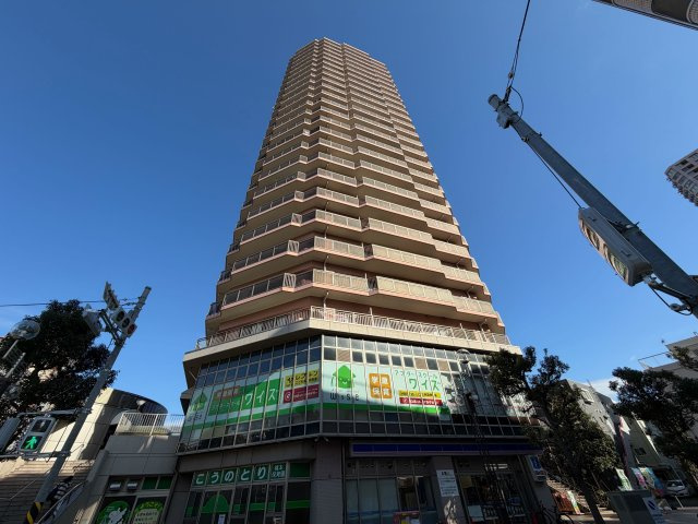 グラントーレ橋本の外観|落ち着いた雰囲気の外観です