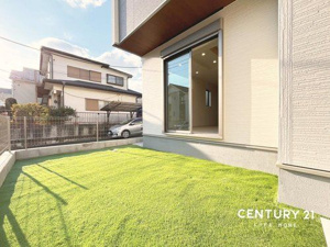 【庭】 | 簡単な家庭菜園も楽しめるお庭です