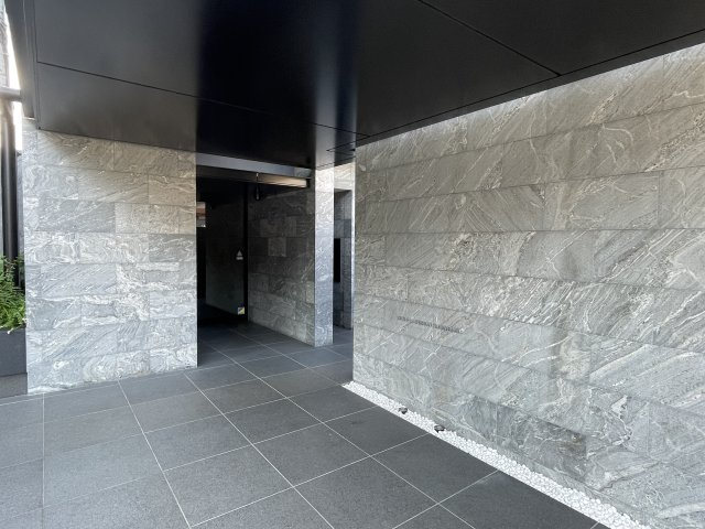 ザ・プラセシオン金山|エントランス