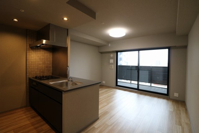 ザ・プラセシオン金山の居間・リビング|約12.5帖のLDK