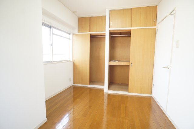 メルヘン宝塚の収納