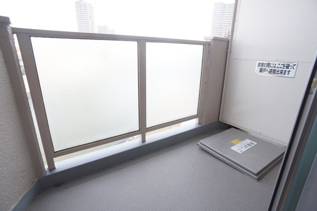 メルヘン宝塚のバルコニー