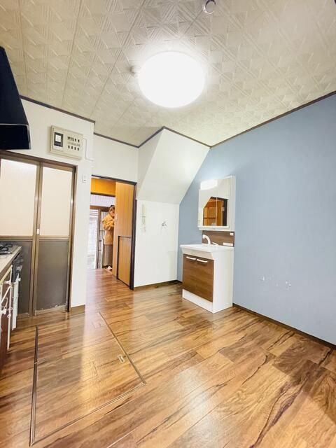 上池袋一丁目戸建の居間・リビング