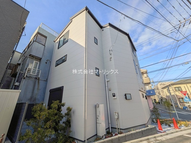 板橋区大谷口北町　角地×耐震　車庫付ハイグレード住宅　限定1棟の外観