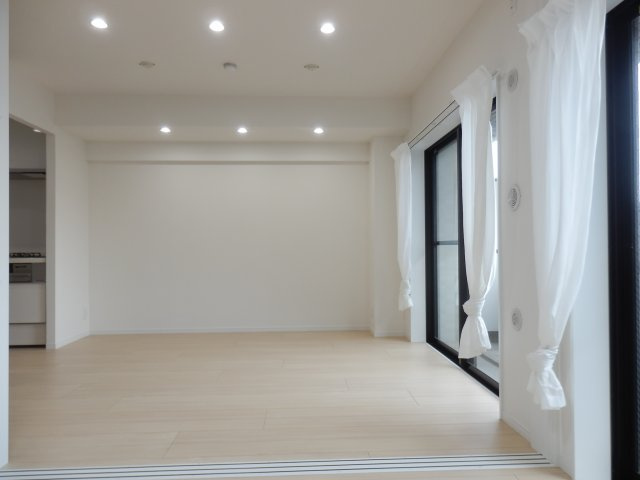 レクセル南大塚の居間・リビング