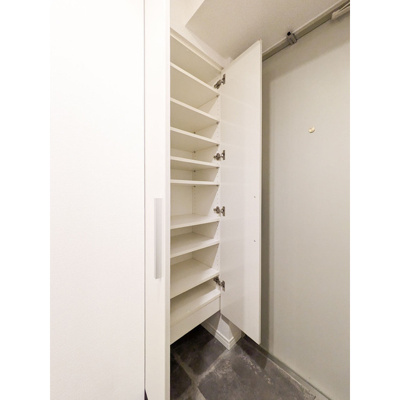  | レジデンス渋谷富ヶ谷（Residence Shibuya Tomigaya） | 靴箱