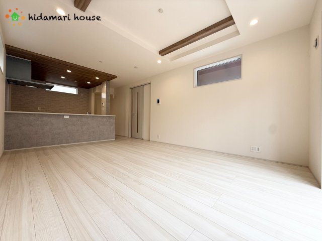 桶川市北1丁目7期　新築戸建　ブルーミング01の居間・リビング