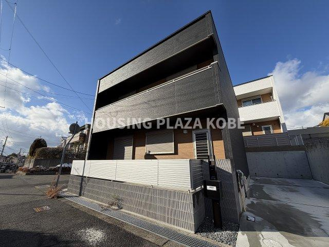 Familia villa 須磨東落合Ⅱの外観