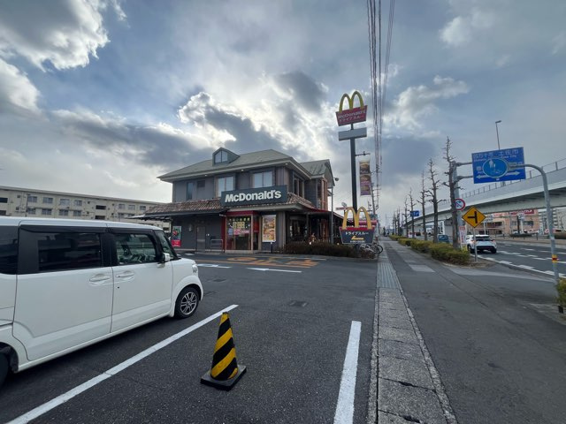 東石立町　中古住宅の周辺