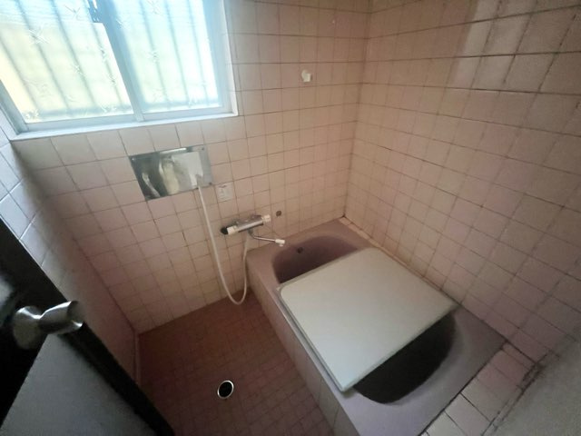 東石立町　中古住宅のトイレ|コンパクトな空間のトイレです