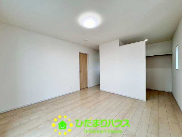 杉戸町下高野　中古一戸建ての収納