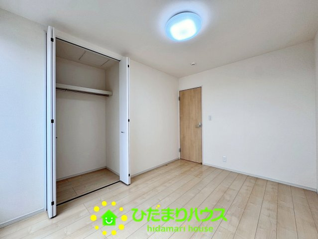 杉戸町下高野　中古一戸建ての収納