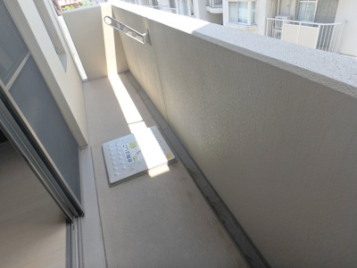 【駐車場】 | ＰＩＮＯ甲東園 | 車をお持ちの方に嬉しい駐車場付きの物件です