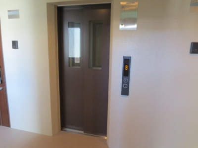 【その他共用部分】 | ＰＩＮＯ甲東園 | 屋根付き駐輪場で雨にぬれる心配もございません