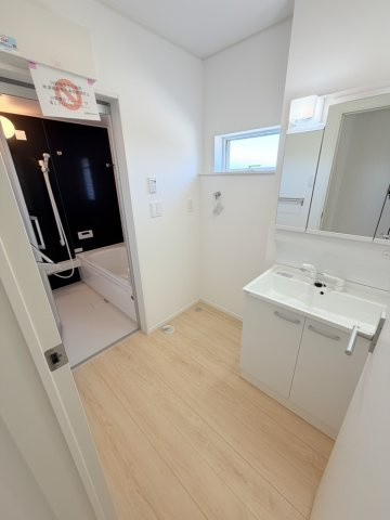 島内第4　の脱衣所