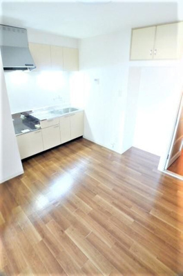 【居間・リビング】 | パラシオン五月女 | ゆったり過ごせる居間です