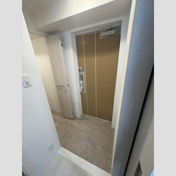 エクセルハイム東灘の玄関