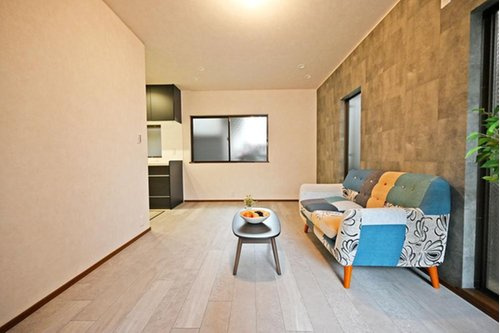 甲子園網引町中古戸建の居間・リビング