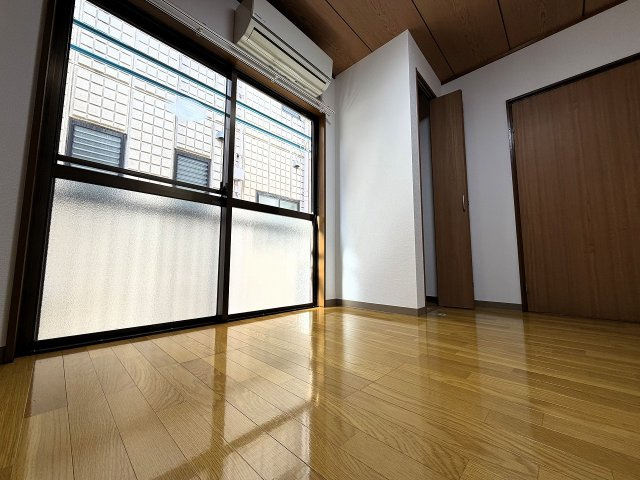 高橋ハイツの寝室