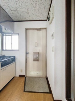 【玄関】 | ラ・フォンテーヌA