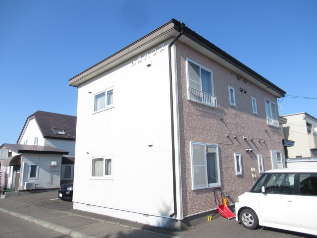 小島ハウスの外観