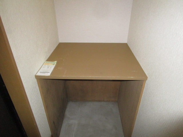 小島ハウスの玄関