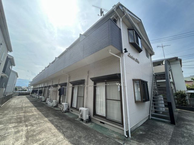 ルミエールミタの外観