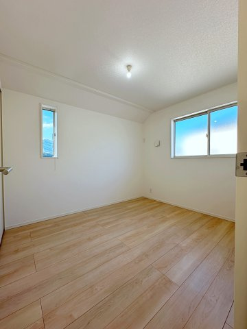 ●安佐北区落合南3丁目No.1の洋室|2階5.25帖の洋室☆