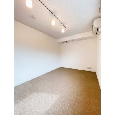 【内装】 | リトルズトーンラシクラス平和公園 | 明るい色調の室内です