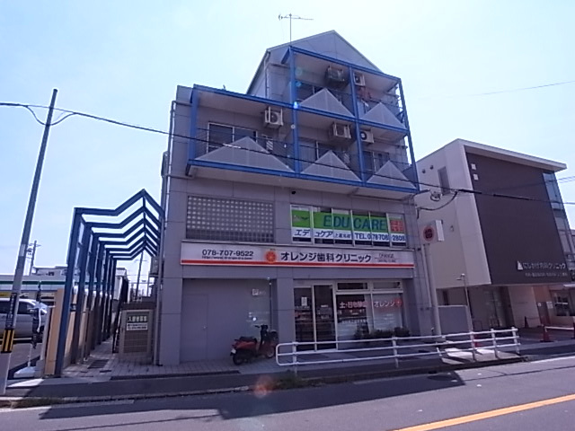 ルミエール上高丸の外観