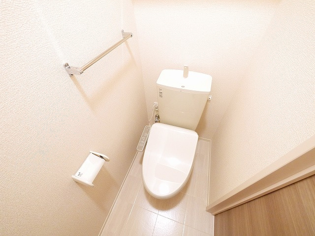 シャン　ドゥ　フルールのトイレ|ゆったりとした空間のトイレです