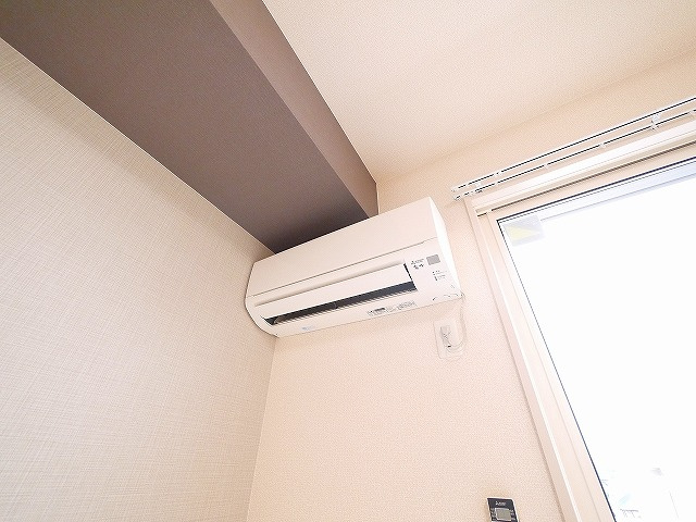 シャン　ドゥ　フルールの設備|エアコン付きです