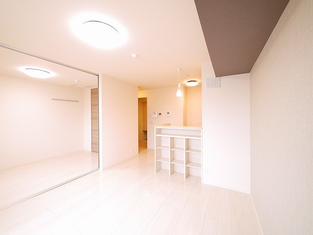 シャン　ドゥ　フルールの居間・リビング|ゆったりとしたリビングです