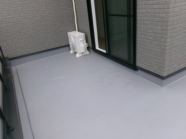 エターナルシー港町のバルコニー